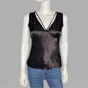 Finesse Black Y2K Satin Sleeveless Blouse‎